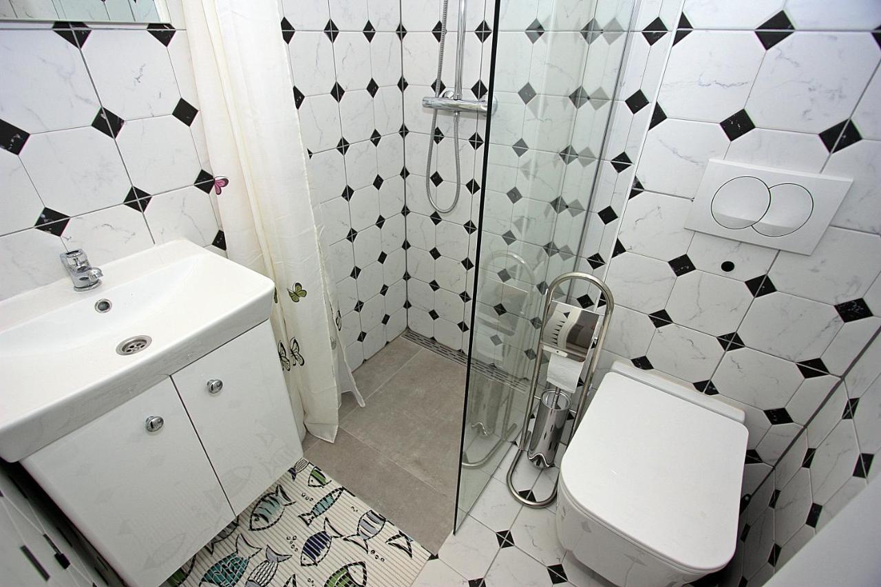 Apartments With Wifi Supetar, Brac - 5665 Εξωτερικό φωτογραφία