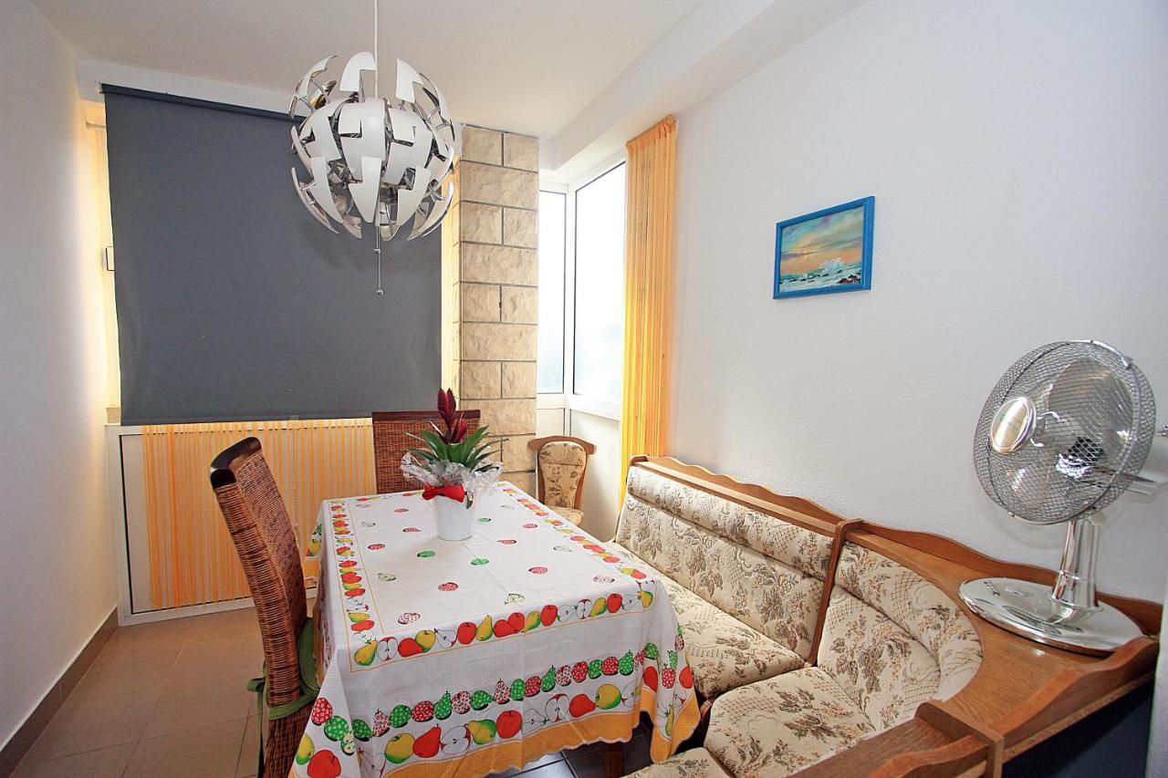 Apartments With Wifi Supetar, Brac - 5665 Εξωτερικό φωτογραφία